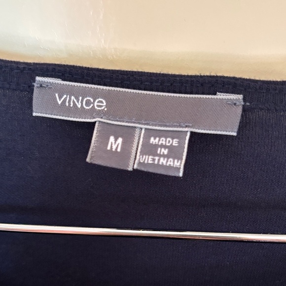 Women's Vince Navy Blue Bat Sleeve T Shirt Size Medium Coastal Grandma Neutral - Picture 2 of 6